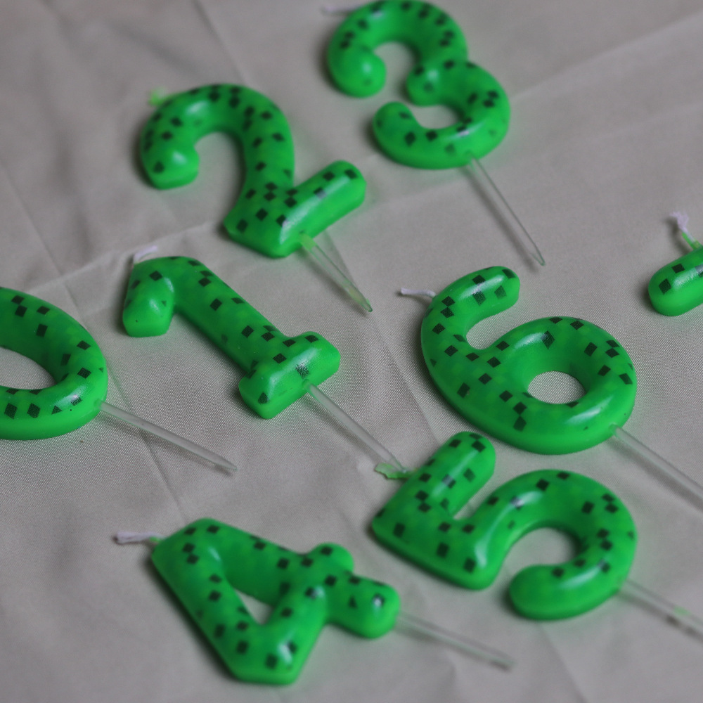 Green Mosaic Candles Numbers 0 - đánh giá và giá Unity Candle Set